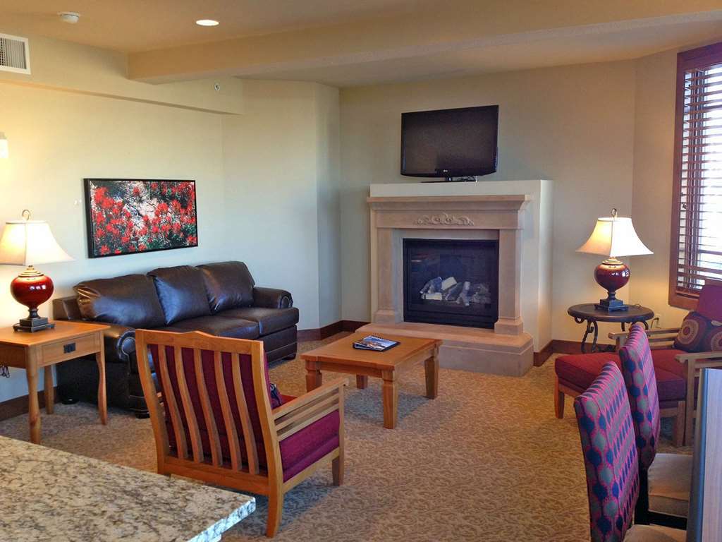 Hilton Grand Vacations Club Sunrise Resort